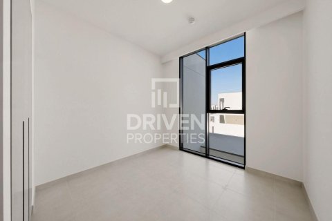 Townhouse in Arabian Ranches 3, Dubai 4 bedrooms, 266.63 sq.m. № 130020 - photo 17