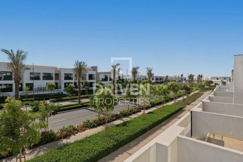 Townhouse in Arabian Ranches 3, Dubai 4 bedrooms, 266.63 sq.m. № 130020 - photo 13