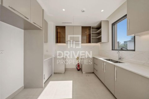 Townhouse in Arabian Ranches 3, Dubai 4 bedrooms, 266.63 sq.m. № 130020 - photo 3
