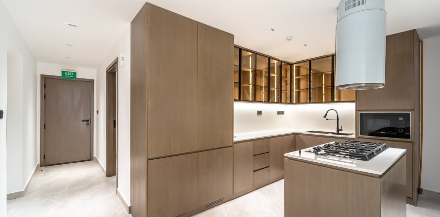 Вилла в Джумейра Вилладж Серкл, Дубай, 4 спальни, 294м², № 96980