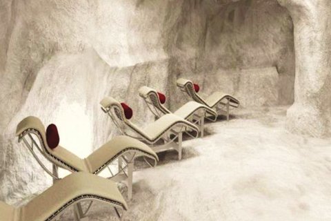 Apartment in Palm Jumeirah, Dubai 2 bedrooms, 195 sq.m. № 96967 - photo 19