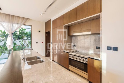 Villa in Golf Place, Dubai Hills Estate, Dubai 4 bedrooms, 691.01 sq.m. № 137306 - photo 11