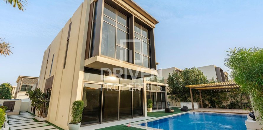 Villa in Golf Place, Dubai Hills Estate, Dubai 4 bedrooms, 691.01 sq.m. № 137306