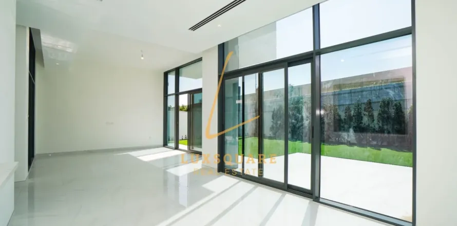 Villa in Murooj Al Furjan, Al Furjan, Dubai 4 bedrooms, 689 sq.m. № 95148