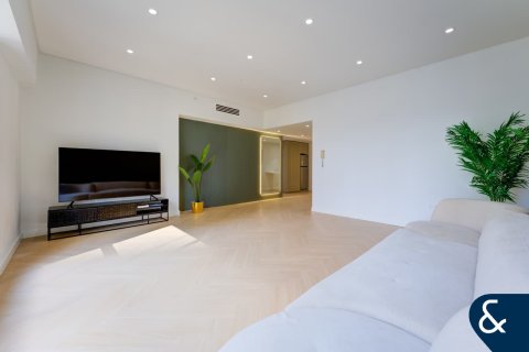 Apartamento en Sadaf, Jumeirah Beach Residence, Dubai, 2 dormitorios, 113 m², № 74537 - foto 1