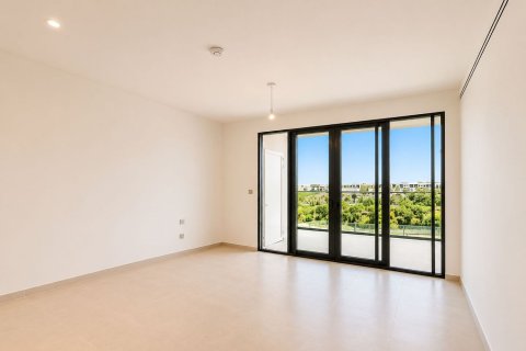 Villa in Jebel Ali, Dubai 4 bedrooms, 656.53 sq.m. № 142249 - photo 10