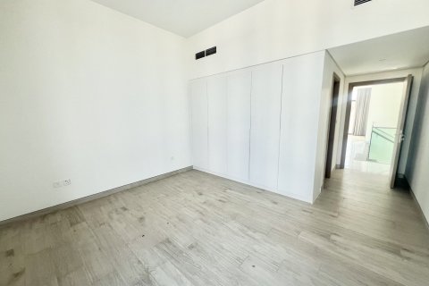 Villa à Al Furjan, Dubai, 5 chambres, 667.74 m², № 142248 - photo 15