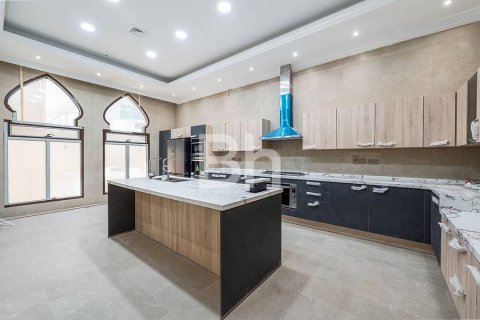Villa à Al Quoz, Dubai, 7 chambres, 1115 m², № 23032 - photo 15