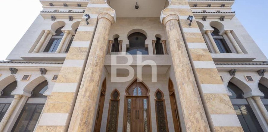 Villa à Al Quoz, Dubai, 7 chambres, 1115 m², № 23032