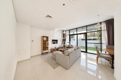 Таунхаус в Дубае, 2 спальни, 133.41м², № 142845
