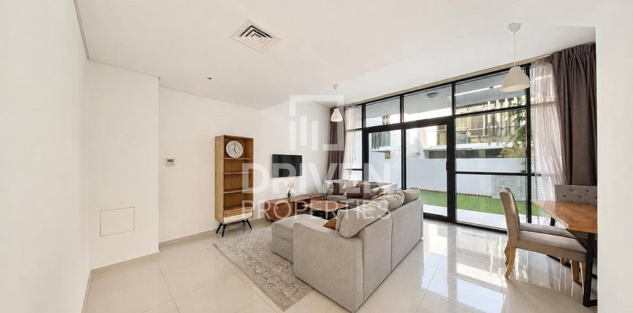 Adosado en Dubai, 2 dormitorios, 133.41 m², № 142845