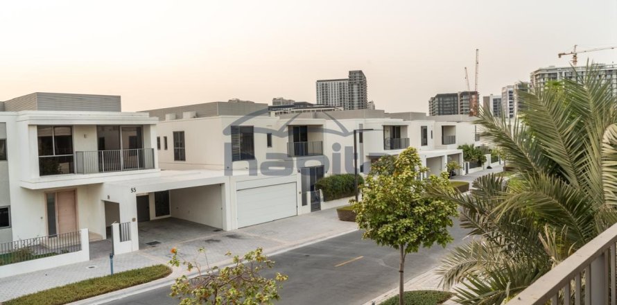 Villa en Sidra Villas, Dubai Hills Estate, Dubai, 4 dormitorios, 453.4 m², № 7743