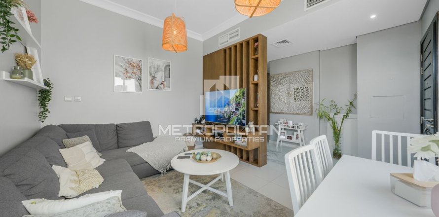 تاون هاوس في داماك هيلز (أكويا باي داماك), دبي 3 غرف نوم, 166 م² رقم 73317