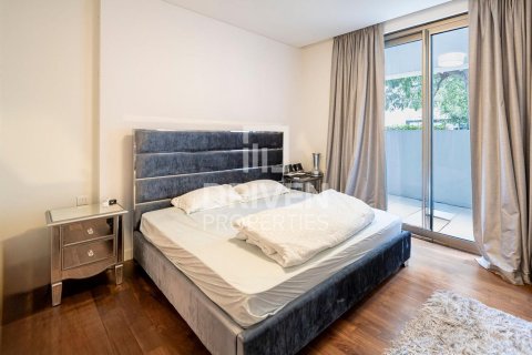 Apartment in City Walk, Dubai 2 bedrooms, 181 sq.m. № 18363 - photo 10