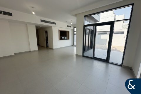 Villa en The Pulse, Dubai South (Dubai World Central), Dubai, 4 dormitorios, 306 m², № 75262 - foto 4