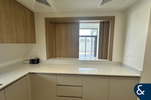 Villa en The Pulse, Dubai South (Dubai World Central), Dubai, 4 dormitorios, 306 m², № 75262 - foto 7