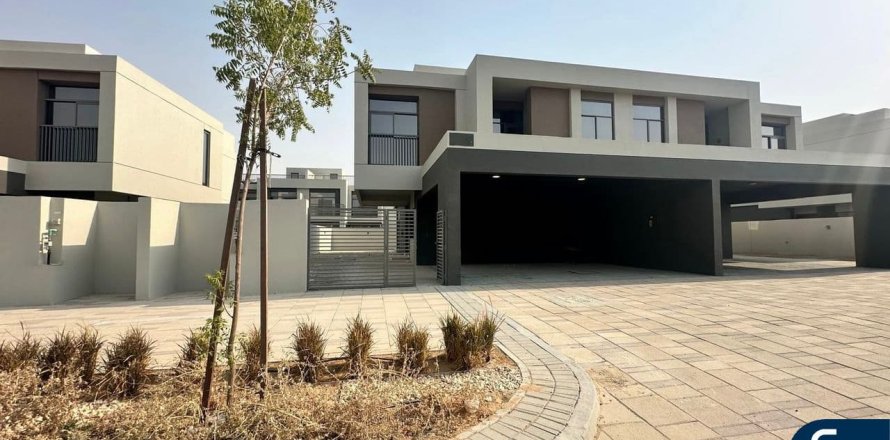 Villa à The Pulse, Dubai South (Dubai World Central), Dubai, 4 chambres, 306 m², № 75262