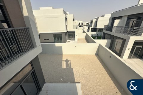 Villa en The Pulse, Dubai South (Dubai World Central), Dubai, 4 dormitorios, 306 m², № 75262 - foto 11
