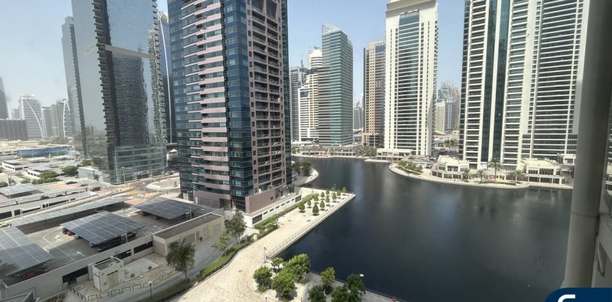 Appartement à Jumeirah Lake Towers, Dubai, 2 chambres, 121 m², № 75274