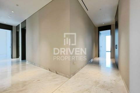 Apartment in Opera District, Downtown Dubai (Downtown Burj Dubai), Dubai 4 bedrooms, 480.87 sq.m. № 137067 - photo 13