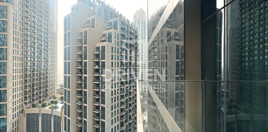 Appartement à The Address Residences Dubai Opera, Downtown Dubai (Downtown Burj Dubai), Dubai, 2 chambres, 116.69 m², № 137065