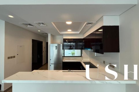 Townhouse in DAMAC Hills (Akoya by DAMAC), Dubai 3 bedrooms, 179 sq.m. № 39639 - photo 2