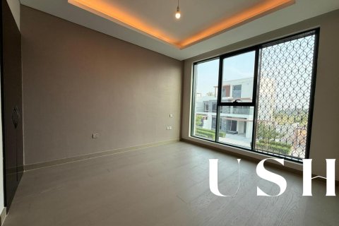 Townhouse in DAMAC Hills (Akoya by DAMAC), Dubai 3 bedrooms, 179 sq.m. № 39639 - photo 9