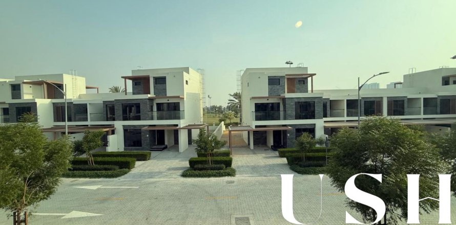 Townhouse in DAMAC Hills (Akoya by DAMAC), Dubai 3 bedrooms, 179 sq.m. № 39639