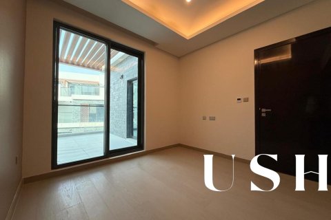 Townhouse in DAMAC Hills (Akoya by DAMAC), Dubai 3 bedrooms, 179 sq.m. № 39639 - photo 11
