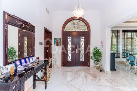 Villa en Dubai, 4 dormitorios, 511 m², № 7019 - foto 7