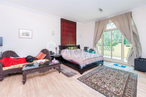 Villa en Dubai, 4 dormitorios, 511 m², № 7019 - foto 10