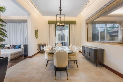 Villa in Al Barari, Dubai 6 bedrooms, 1010 sq.m. № 5026 - photo 5
