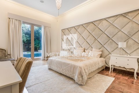 Villa in Al Barari, Dubai 6 bedrooms, 1010 sq.m. № 5026 - photo 20
