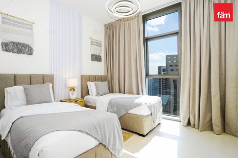 Apartment in Downtown Dubai (Downtown Burj Dubai), Dubai 3 bedrooms, 126.4 sq.m. № 114988 - photo 4