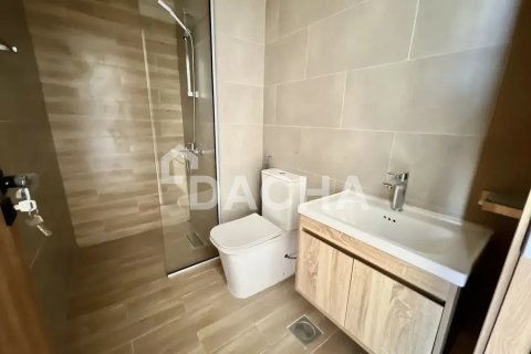 Купить таунхаус в Дубай Инвестмент Парке, Дубай: 4 спальни, 80м², № 105055 - фото 4