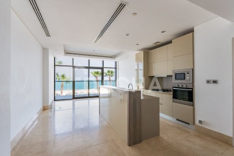 Купить квартиру в The Crescent, Пальма Джумейра, Дубай: 2 спальни, 123м², № 104998 - фото 27