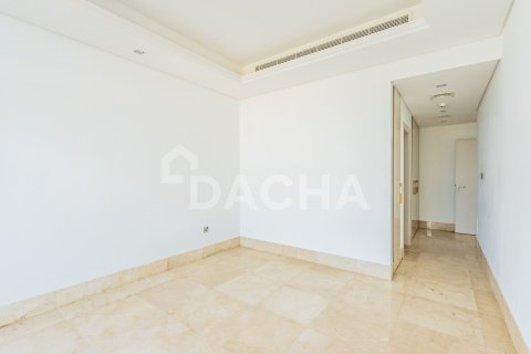 Купить квартиру в The Crescent, Пальма Джумейра, Дубай: 2 спальни, 123м², № 104998 - фото 11