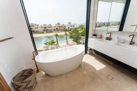 Купить виллу в Signature Villas, Пальма Джумейра, Дубай: 6 спален, 1245м², № 105003 - фото 5