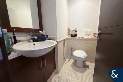 Apartment in SOUTH RIDGE in Downtown Dubai (Downtown Burj Dubai), Dubai 2 bedrooms, 139 sq.m. № 99143 - photo 10