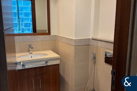 Apartment in BURJ VISTA in Downtown Dubai (Downtown Burj Dubai), Dubai 2 bedrooms, 135 sq.m. № 99149 - photo 6