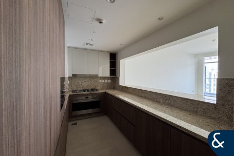 Apartment in IMPERIAL AVENUE in Downtown Dubai (Downtown Burj Dubai), Dubai 3 bedrooms, 203 sq.m. № 99146 - photo 5