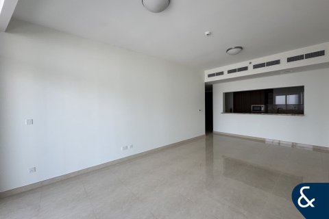 Apartment in IMPERIAL AVENUE in Downtown Dubai (Downtown Burj Dubai), Dubai 3 bedrooms, 203 sq.m. № 99146 - photo 3