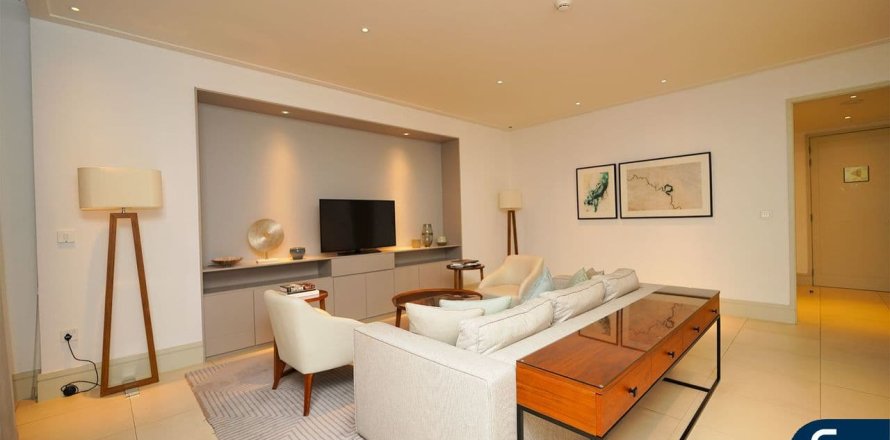 Apartment in Downtown Dubai (Downtown Burj Dubai), Dubai 2 bedrooms, 152 sq.m. № 99147