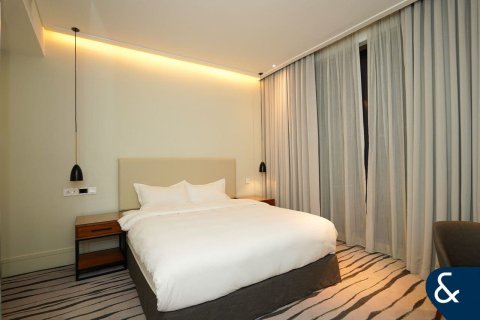 Apartment in Downtown Dubai (Downtown Burj Dubai), Dubai 2 bedrooms, 152 sq.m. № 99147 - photo 16