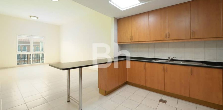 Apartment in Discovery Gardens, Dubai 2 bedrooms, 138 sq.m. № 21629
