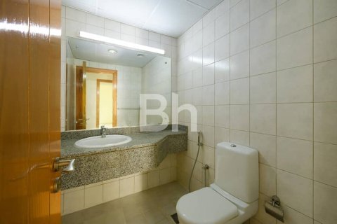 Apartment in Discovery Gardens, Dubai 2 bedrooms, 138 sq.m. № 21629 - photo 5