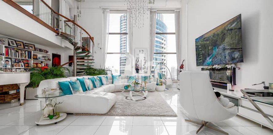 Квартира в Джумейра Бич Резиденс, Дубай, 3 спальни, 171м², № 21625