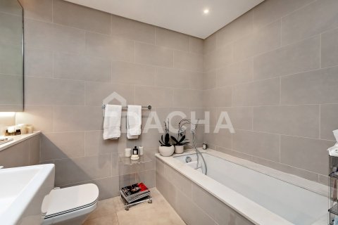 Apartment in Al Wasl, Dubai 2 bedrooms, 147 sq.m. № 105292 - photo 23