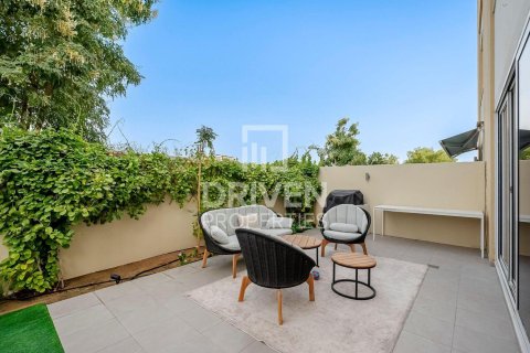 Appartement à EMAAR South, Dubai South (Dubai World Central), Dubai, 3 chambres, 215 m², № 86716 - photo 2