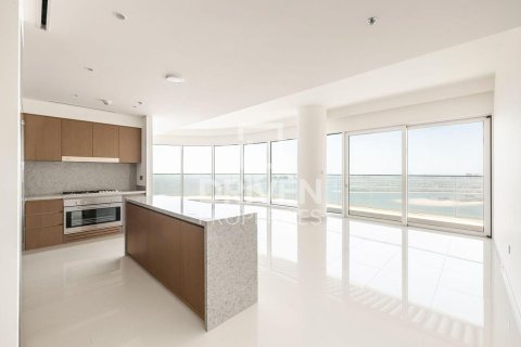 Apartment in EMAAR Beachfront, Dubai Harbour, Dubai 3 bedrooms, 227 sq.m. № 86715 - photo 19